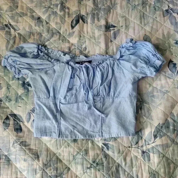 SHEIN xs over the shoulder crop top light blue - Picture 1 of 4